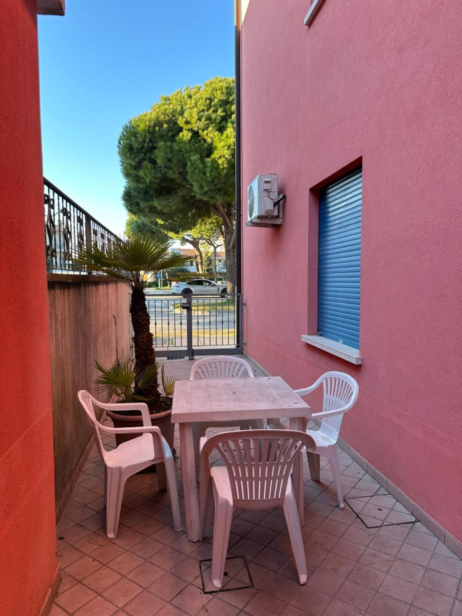 Residence Guardamar - Agenzia Cocal Caorle Buitenkant foto